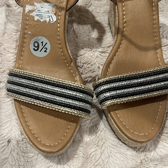 BCBG Generation Wedge Sandals - Picture 4 of 4